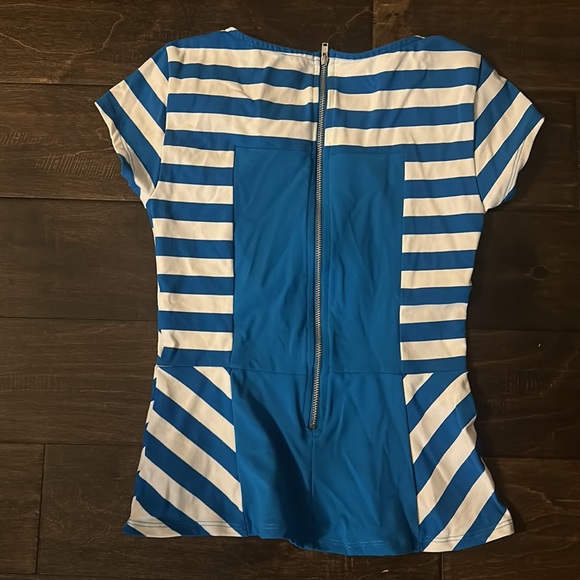 NWOT! Bebe stretch peplum top 💙🤍 - Picture 2 of 2